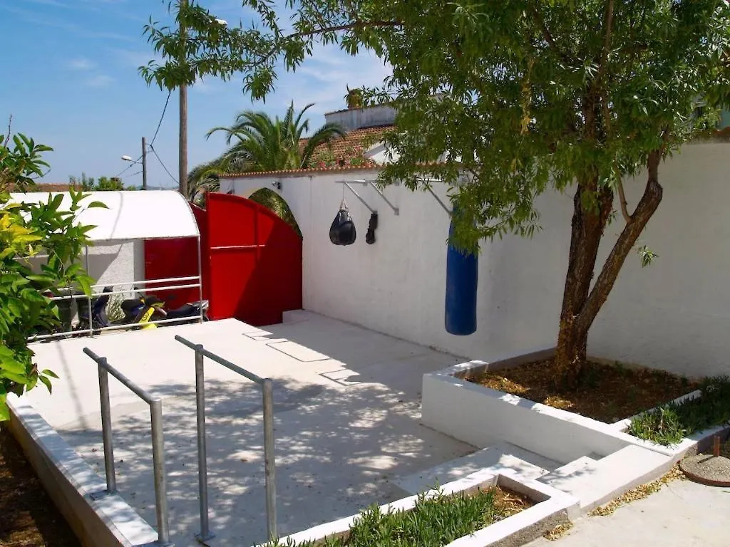 Apartment In Preko With Sea View, Terrace, Air Conditioning, Wi-Fi