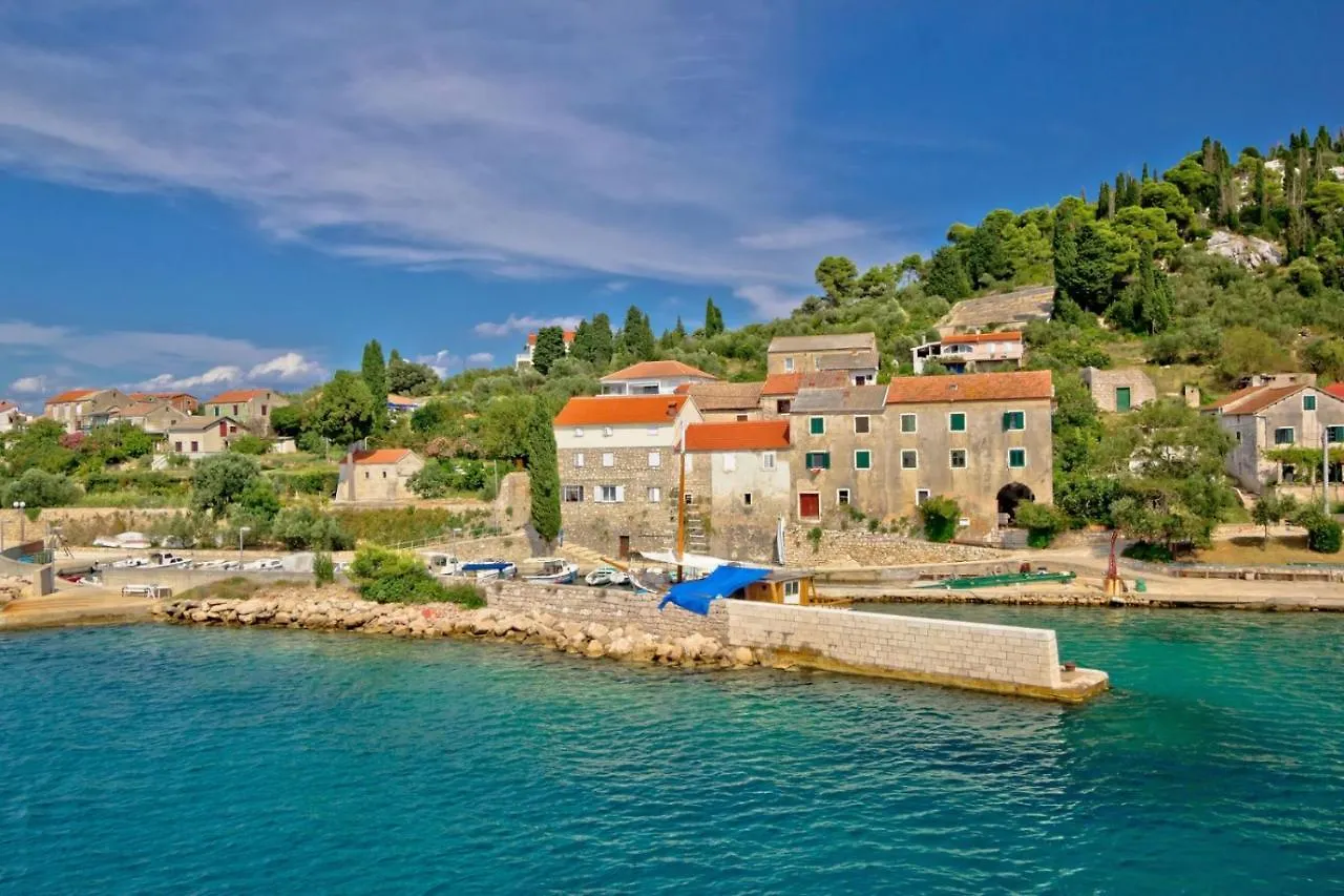 Apartment In Preko With Sea View, Terrace, Air Conditioning, Wi-Fi Croatia